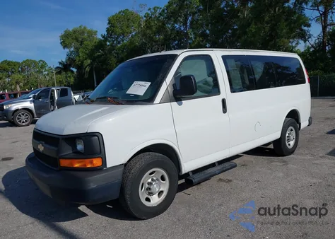 2015 Chevrolet Express G2500 Ls z USA, uszkodzony, nr VIN 1GAWGPFF0F1251431